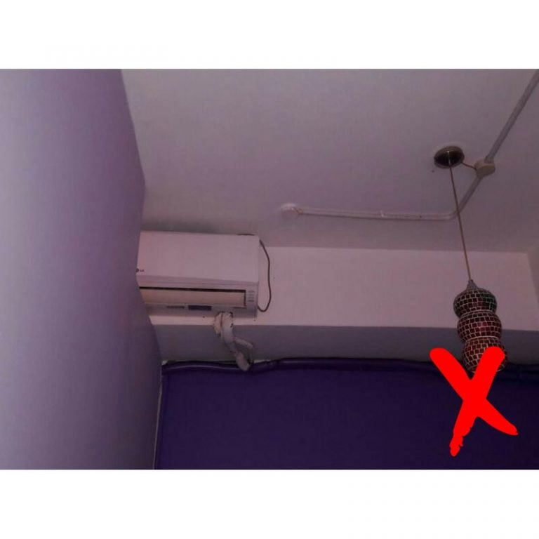Single unit ac shared by two rooms